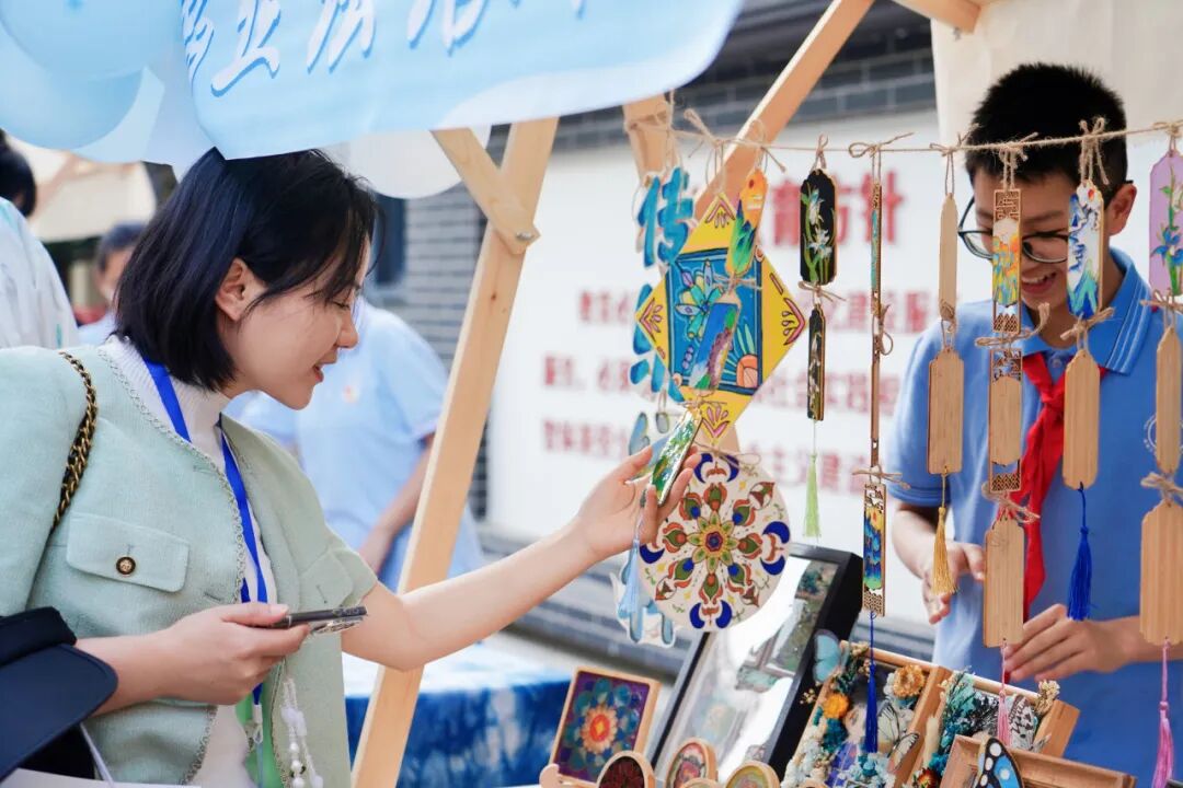 成都石室中学初中学校储备教师公告