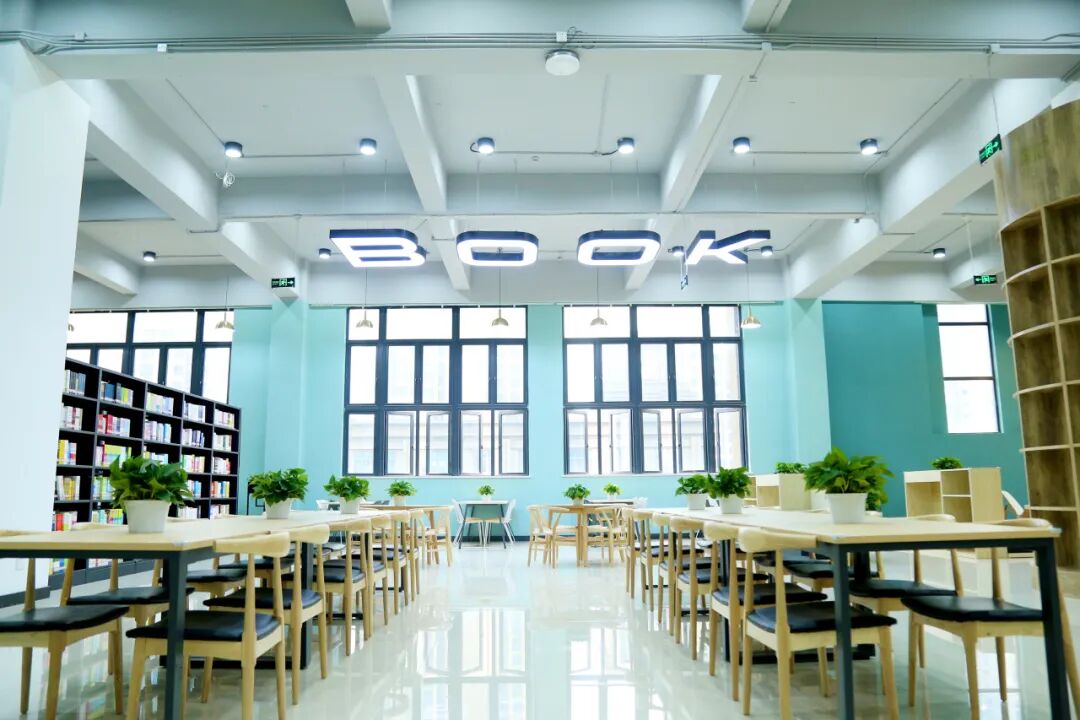 杨家坪中学2025-2026学年教师招聘