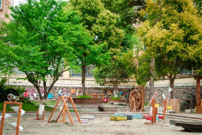 成都市双流区黄龙溪幼儿园招聘教师和保育员各1名