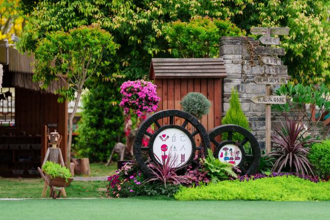 成都市双流区黄龙溪幼儿园招聘教师和保育员各1名